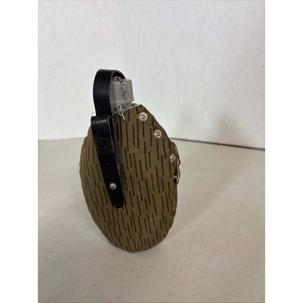 East German NVA Canteen Strichtarn Camo Cover‎ Leather Strap Vintage Military